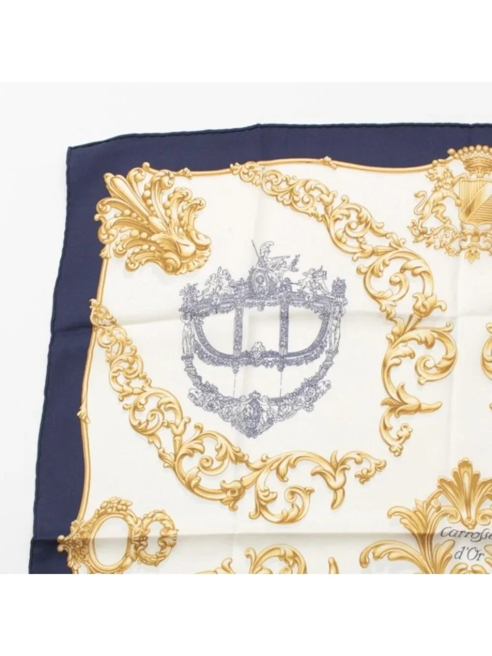 Hermes Carre 70 Silk Carrosses D'or Golden Carriage Scarf White Navy 70 - Picture 2 of 9